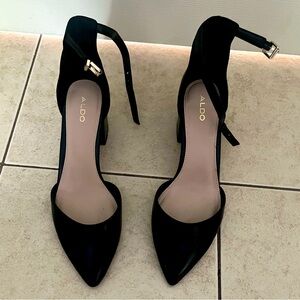 Aldo pointed toe heels